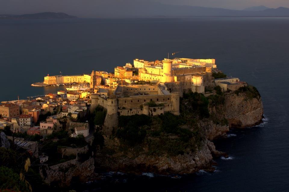 Bed & Breakfast Castello Aragonese Gaeta Exterior photo